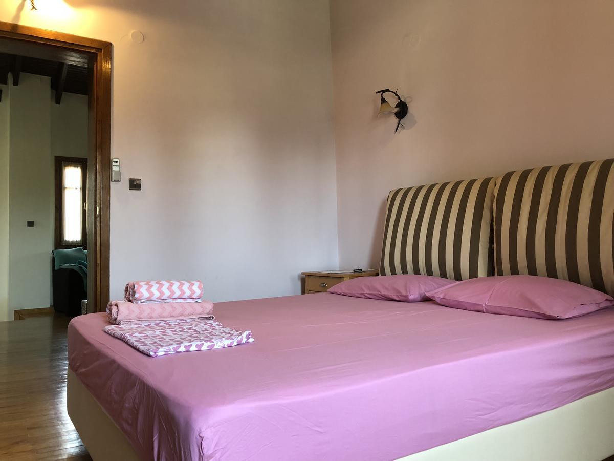 Villa Maira 아피토스 외부 사진