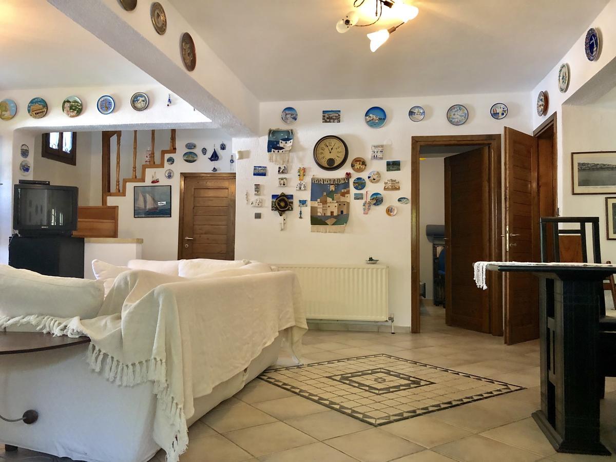 Villa Maira 아피토스 외부 사진