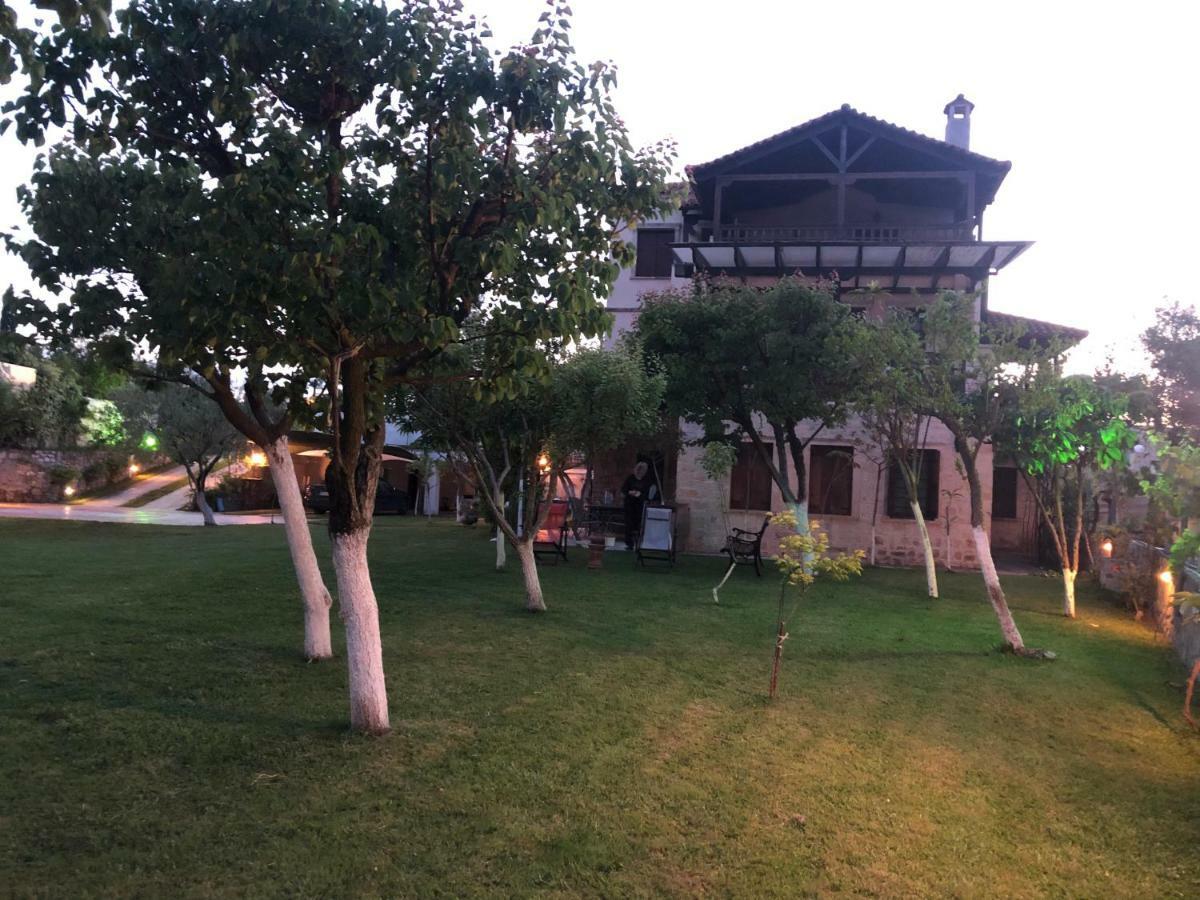 Villa Maira 아피토스 외부 사진