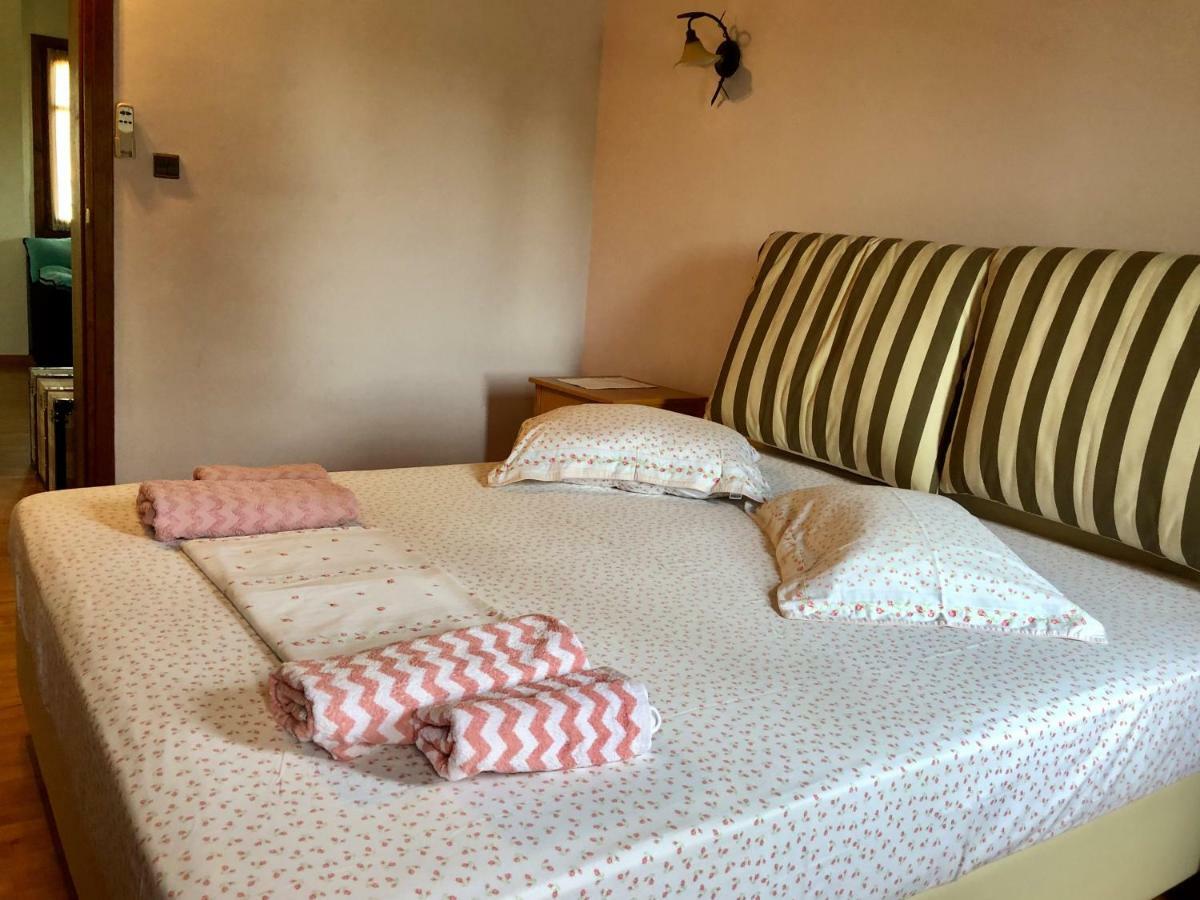 Villa Maira 아피토스 외부 사진