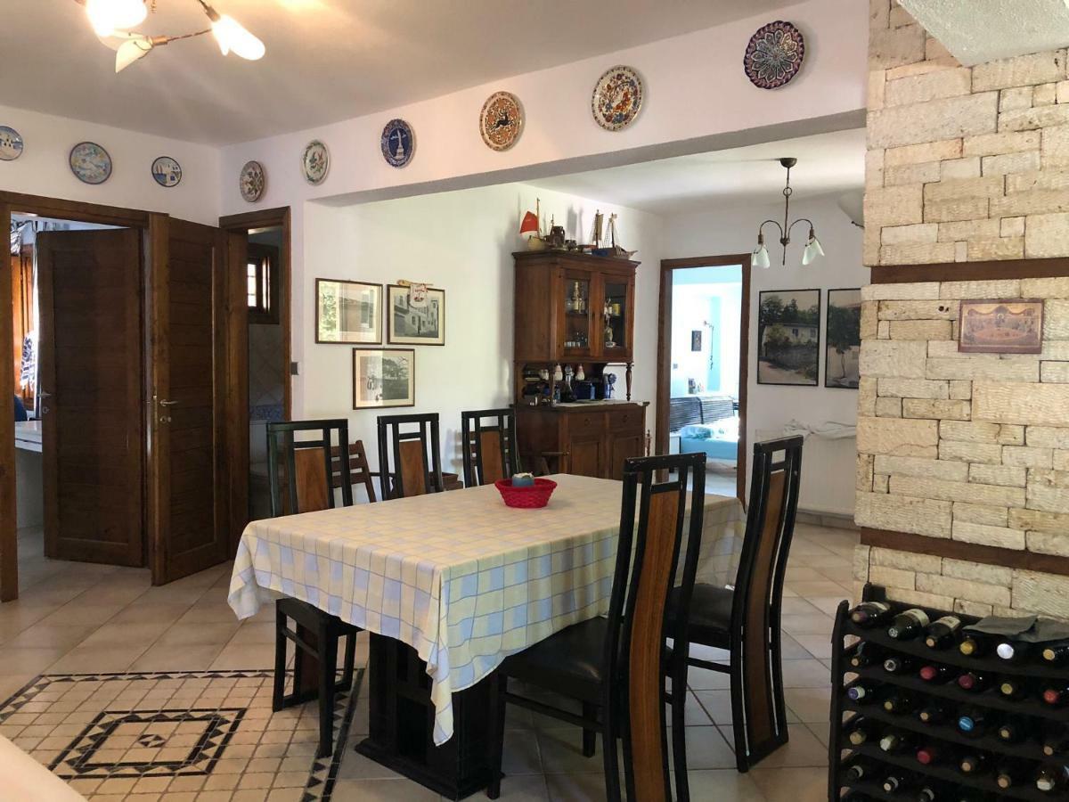 Villa Maira 아피토스 외부 사진