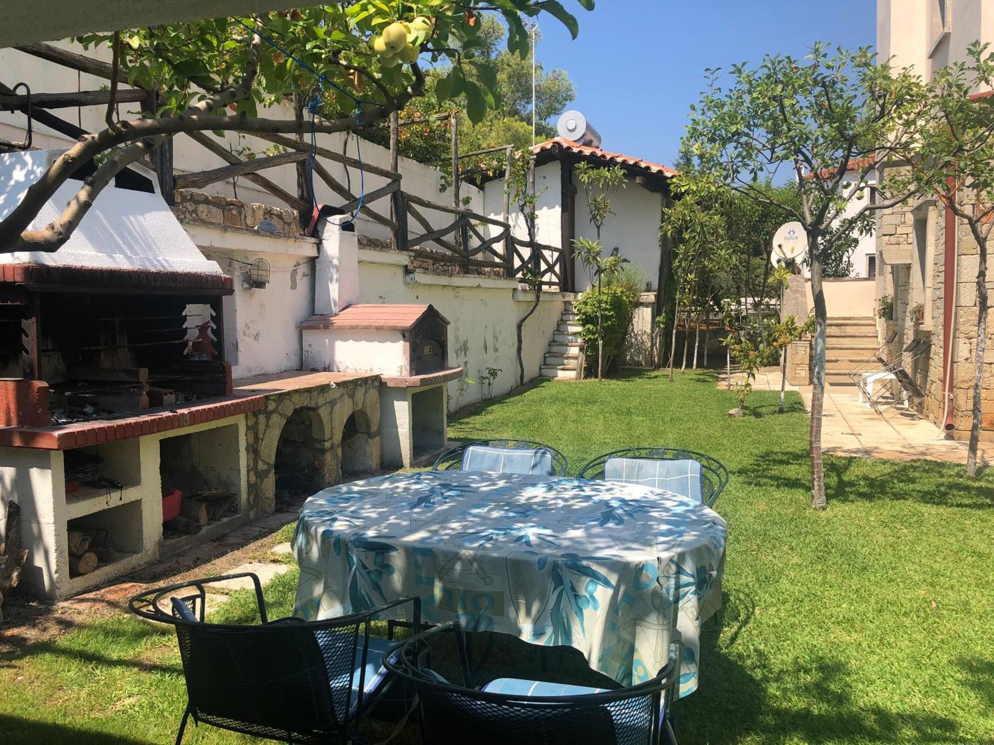 Villa Maira 아피토스 외부 사진